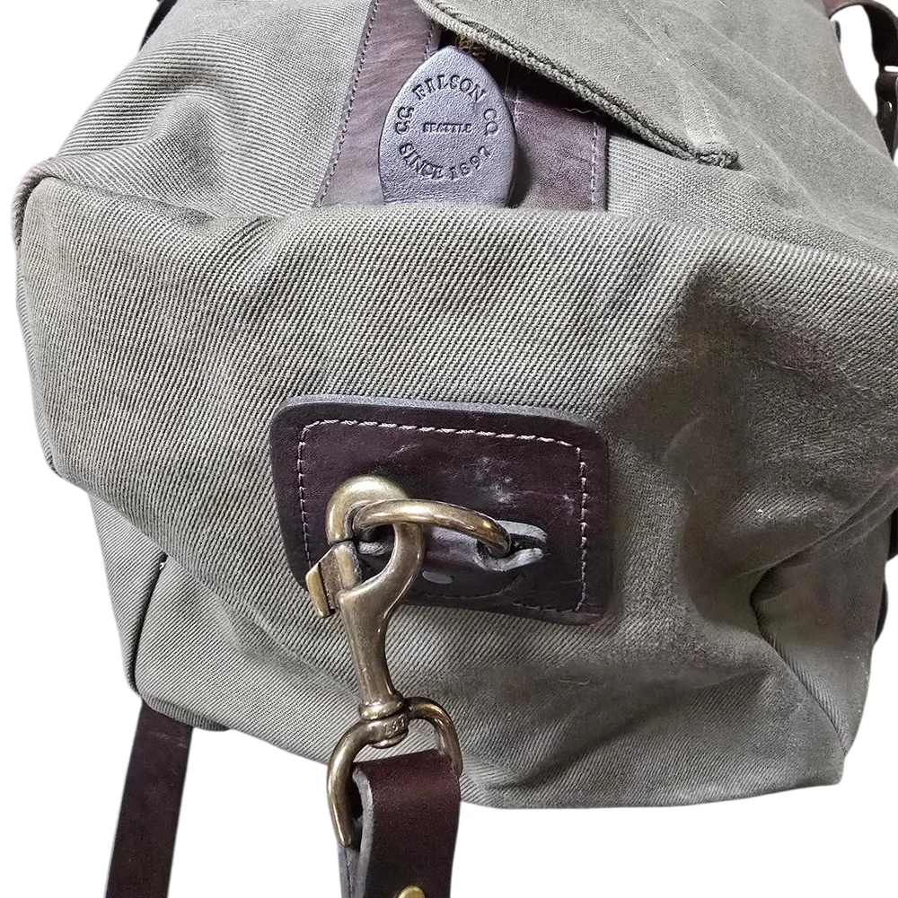 Filson Rugged Twill Medium Duffle - Picture 3 of 5